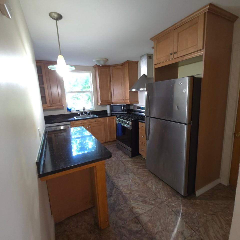 10 Alcott Park #10 - Photo 4 of 12