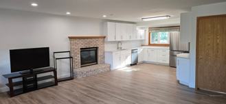 5530 Vinewood Ln N #B - Photo 1 of 1