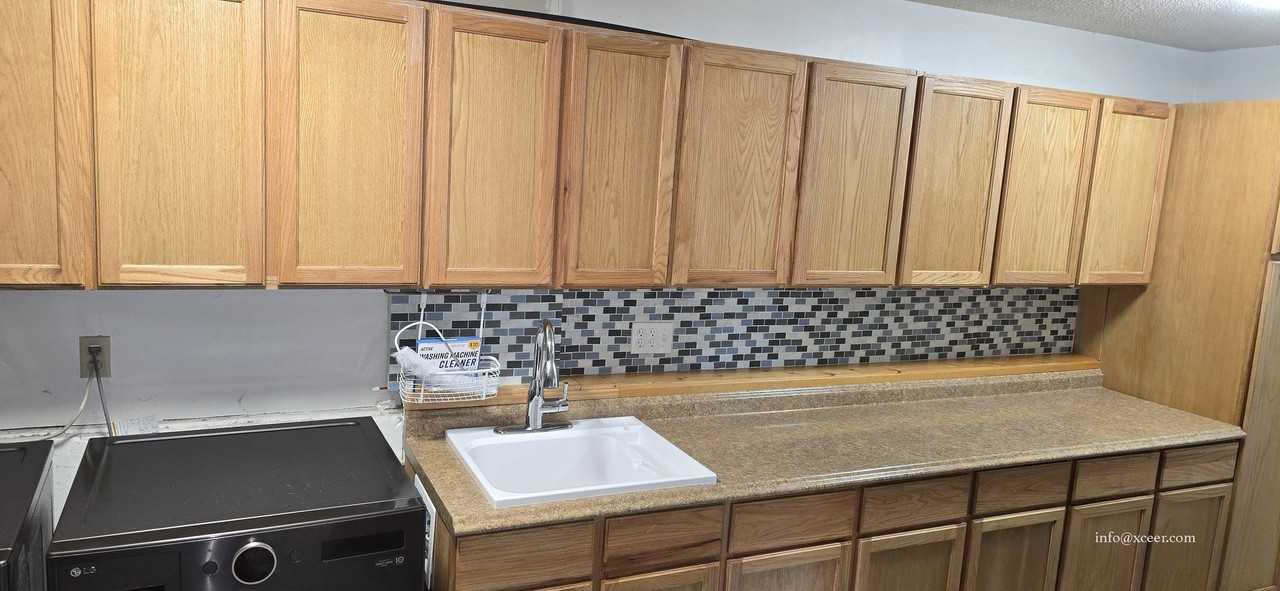 5530 Vinewood Ln N #B - Photo 7 of 12