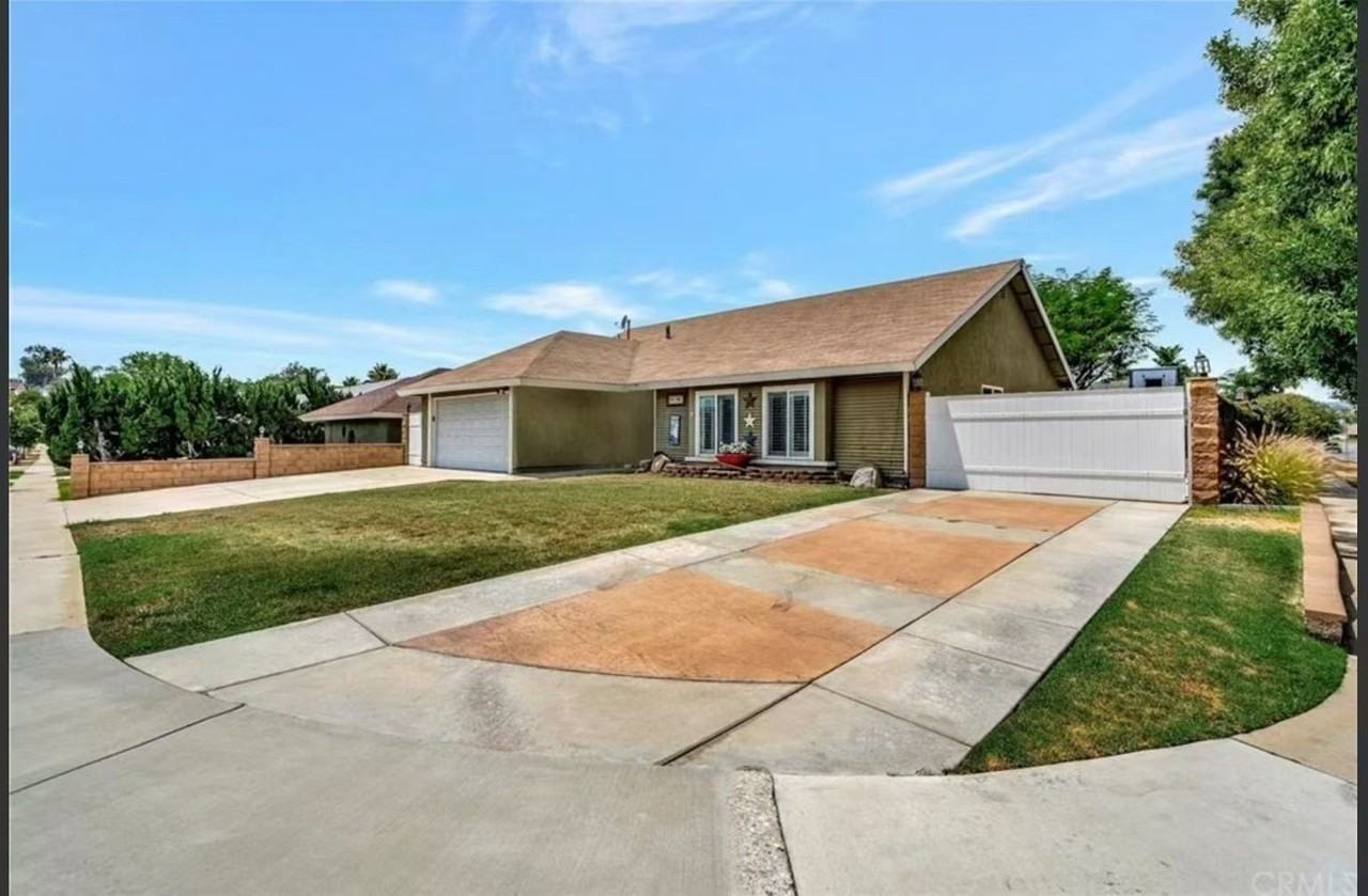 14732 Bluebell Dr - Photo 5 of 6