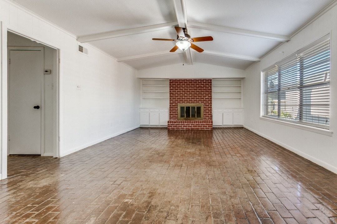 7621 Dentcrest Dr #WEST - Photo 3 of 13