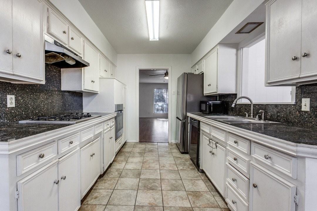 7621 Dentcrest Dr #WEST - Photo 5 of 13