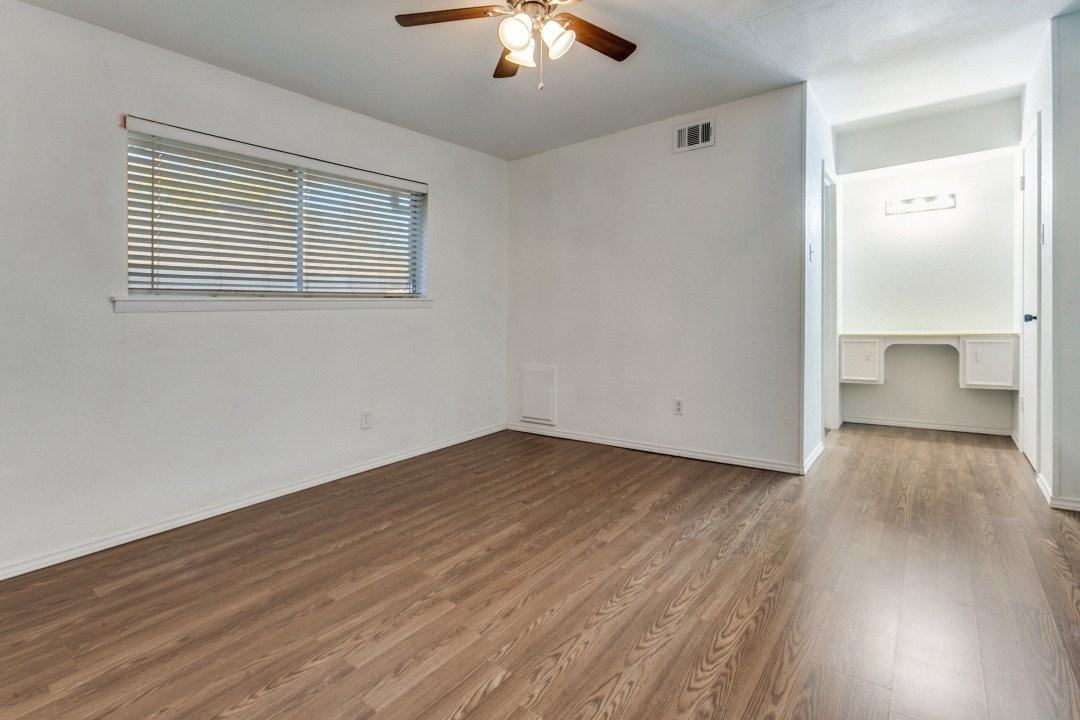 7621 Dentcrest Dr #WEST - Photo 6 of 13