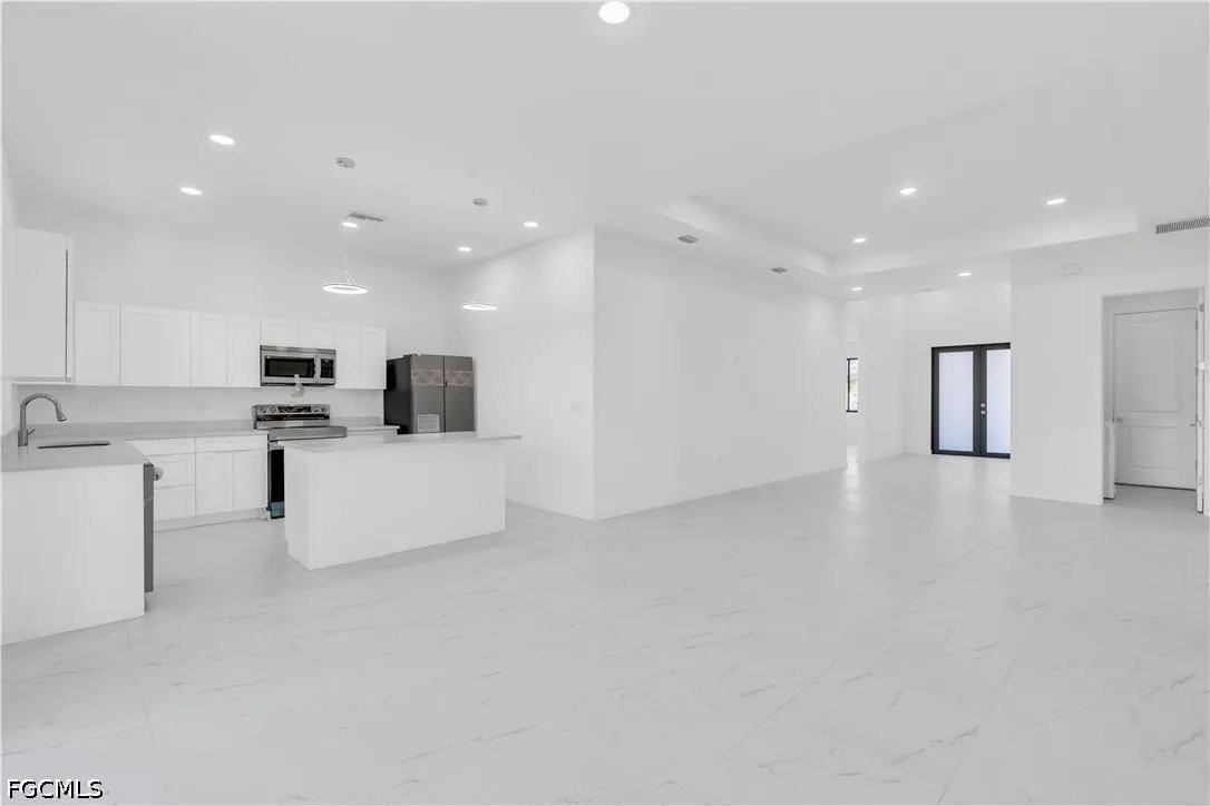 1021 Chiquita Blvd N - Photo 7 of 20