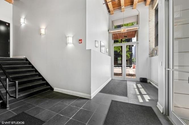 106 N Aberdeen St #4F - Photo 7 of 13