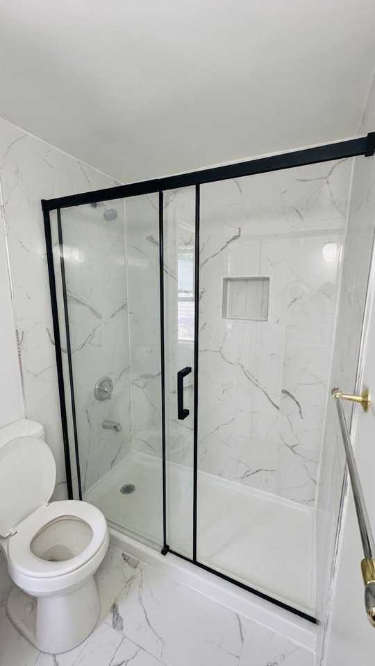 3612 Albany St #B - Photo 2 of 8