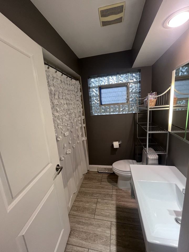 5300 N Mason Ave - Photo 6 of 18