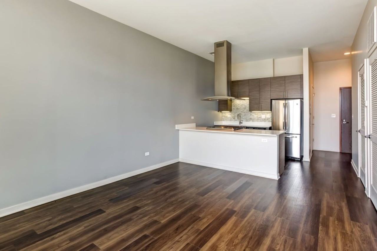 1216 W Madison St - Photo 3 of 7