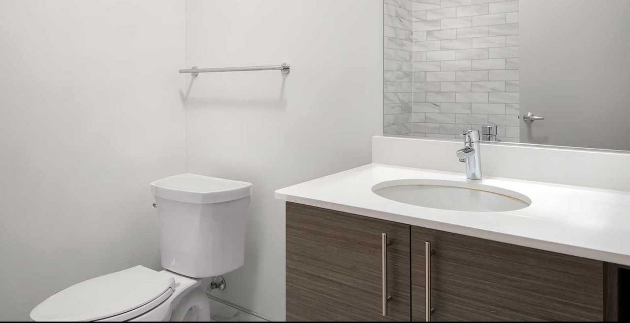 1216 W Madison St - Photo 7 of 7