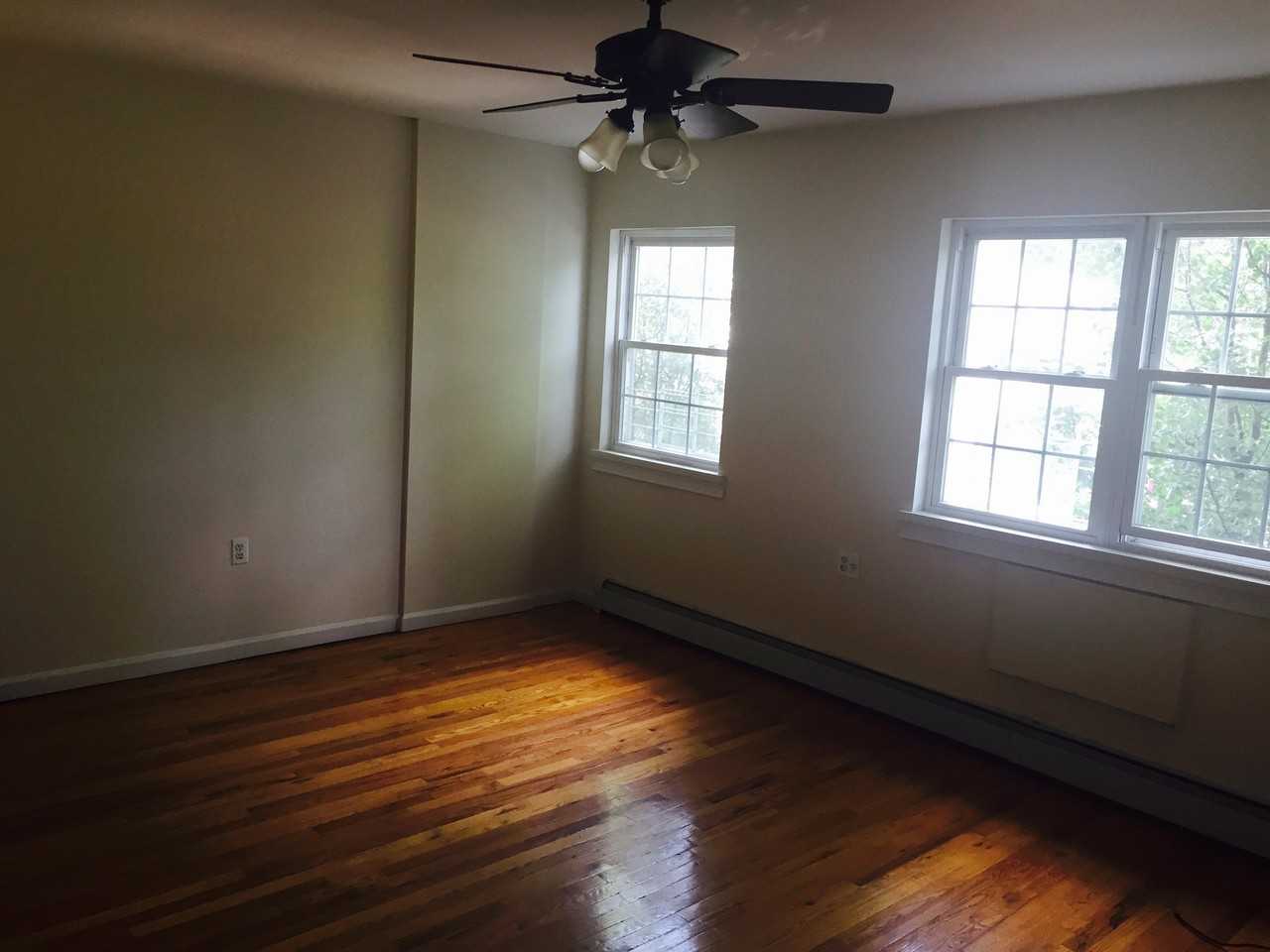 8022 59th St #2 - Photo 3 of 19