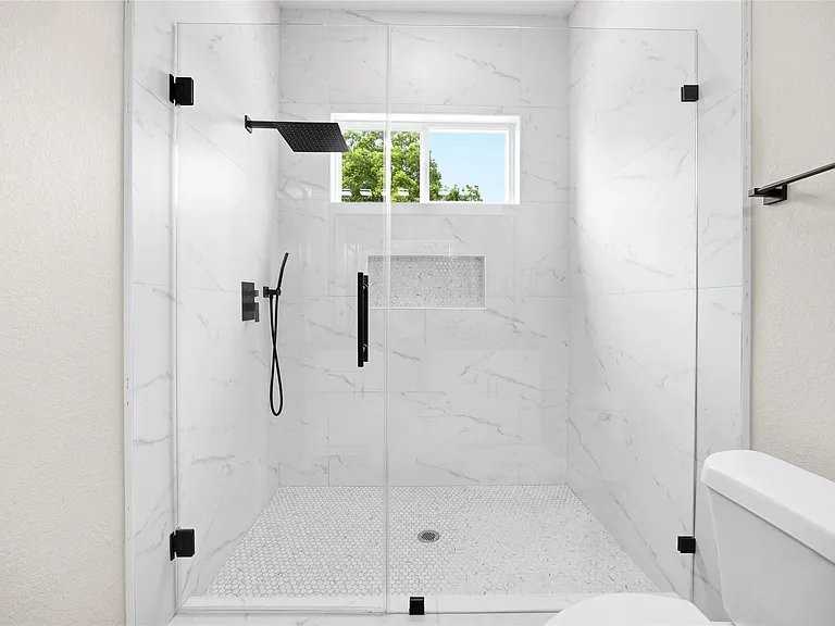 6103 Shotwell St #B - Photo 6 of 15