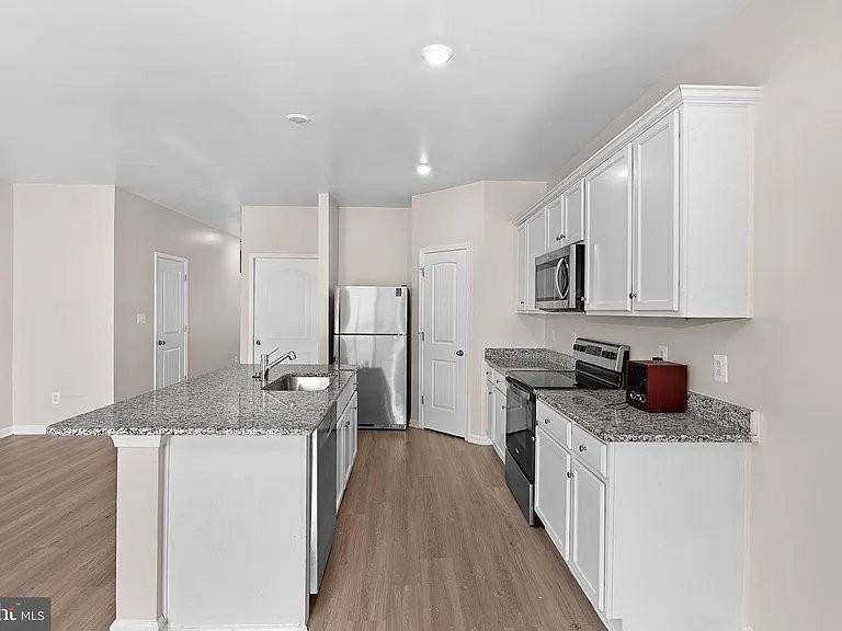 112 Cramsford St - Photo 3 of 7
