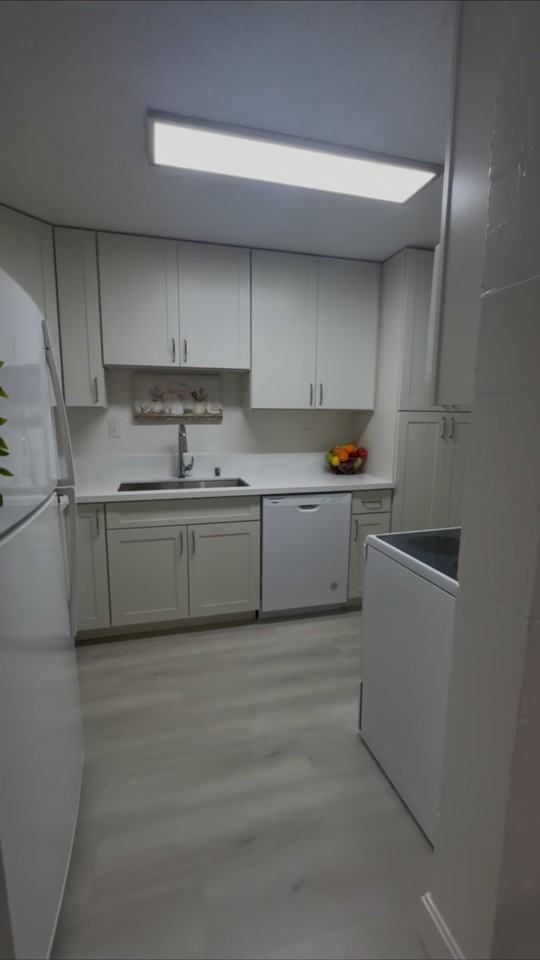 1345 Kipaipai St #17D - Photo 2 of 17