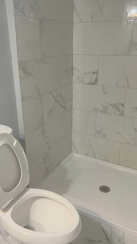 291 Providence Rd #4 - Photo 4 of 11