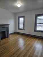 featured image of 95 Catharine St #2