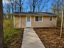 featured image of 8 Woodland Cir N