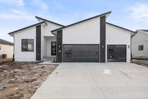 featured image of 950 Roman Rd