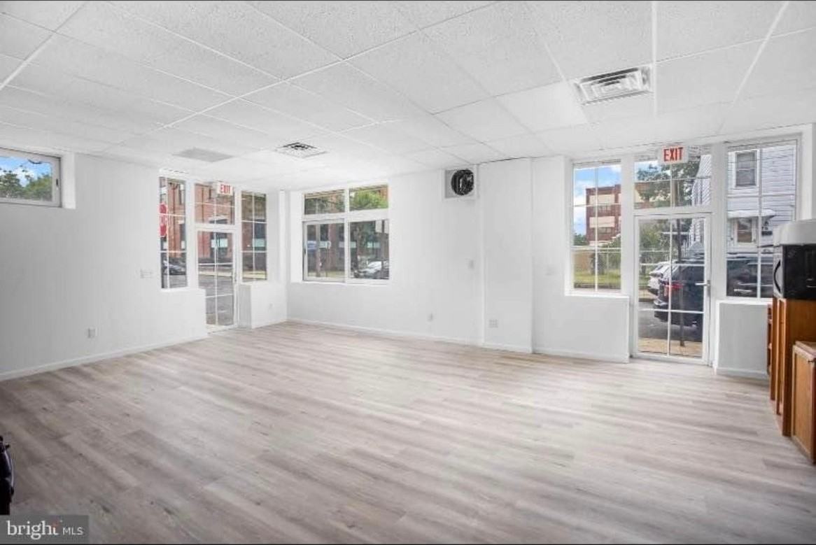 80 Jersey St #80-82 - Photo 6 of 14