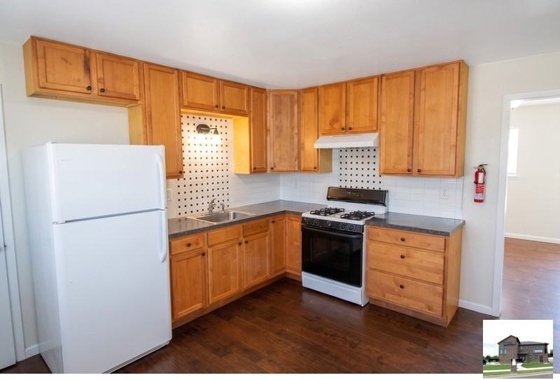 2609 Live Oak Dr - Photo 3 of 50