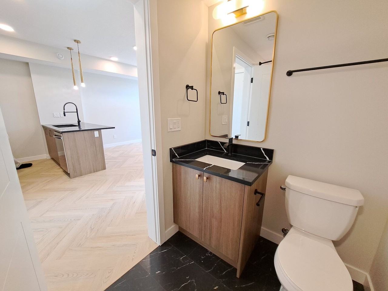 562 - 562 Seton Circle Southeast - Photo 6 of 18