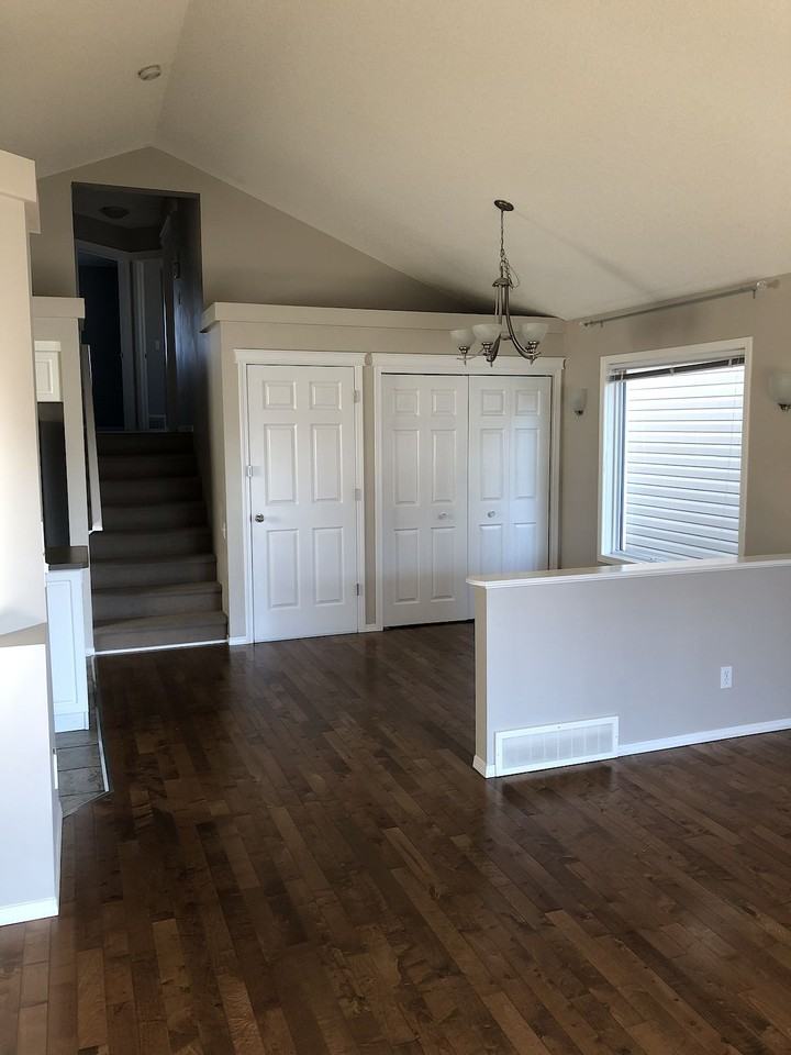 10 Sunset Hts - Photo 4 of 13