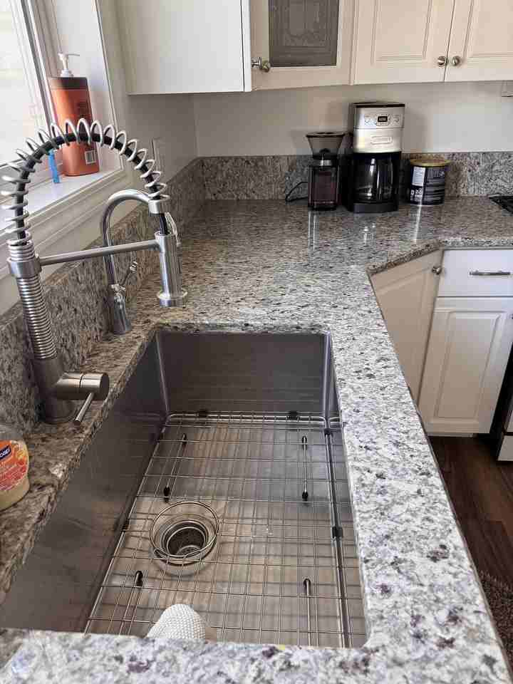 1322 9th Ave - Photo 3 of 20