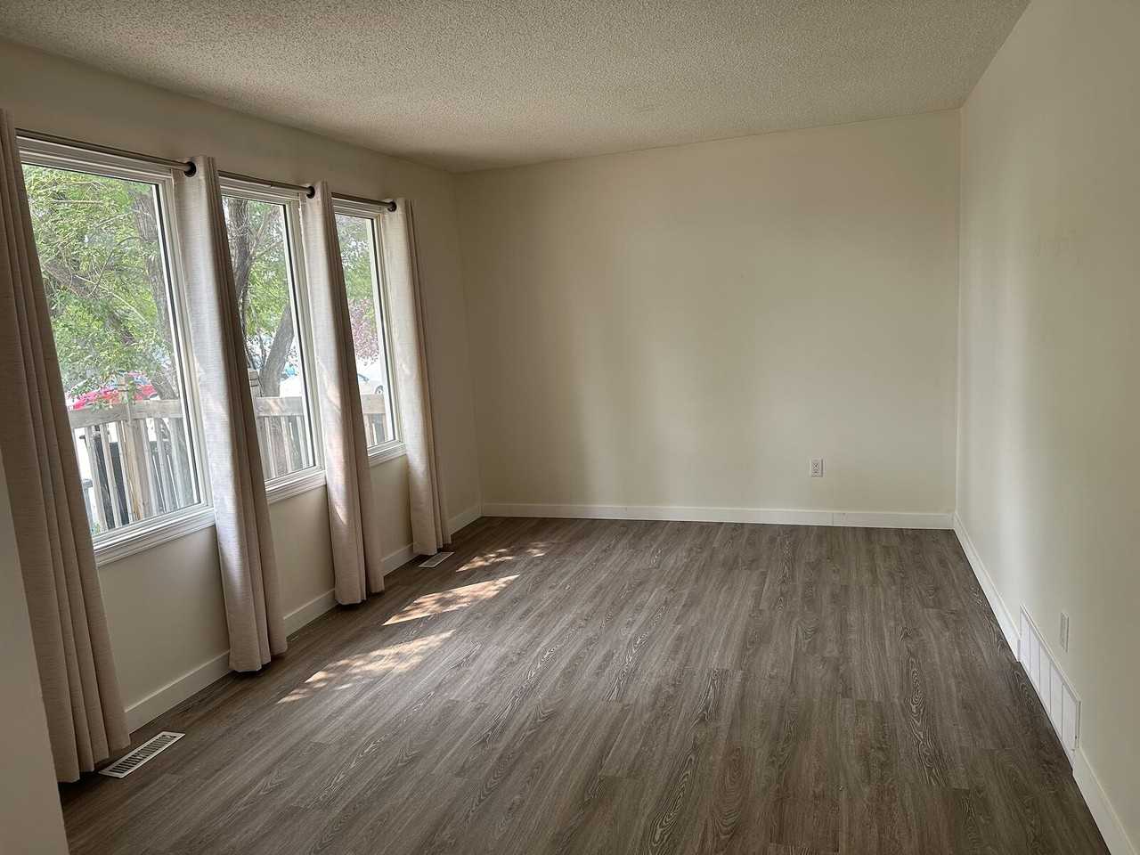 507 Rose St - Photo 3 of 16