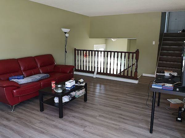 11804 25 Ave Nw - Photo 3 of 19
