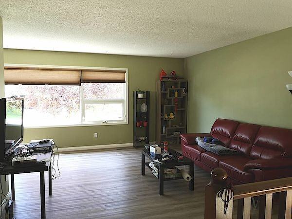 11804 25 Ave Nw - Photo 6 of 19