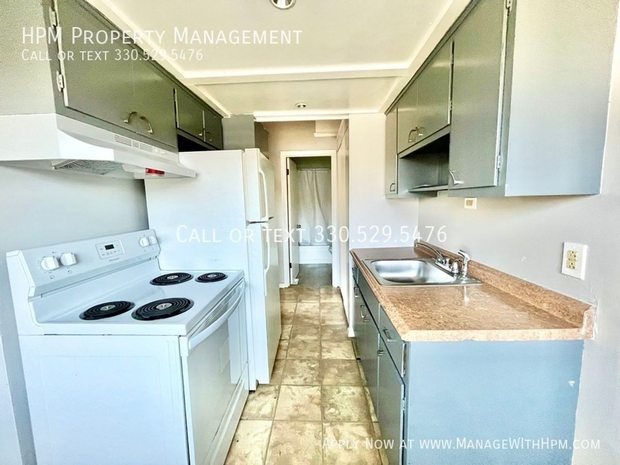 875 Bryant Ave #875 - Photo 4 of 5