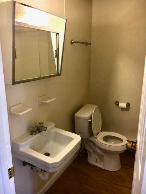 241 Marietta Ave #C - Photo 5 of 5
