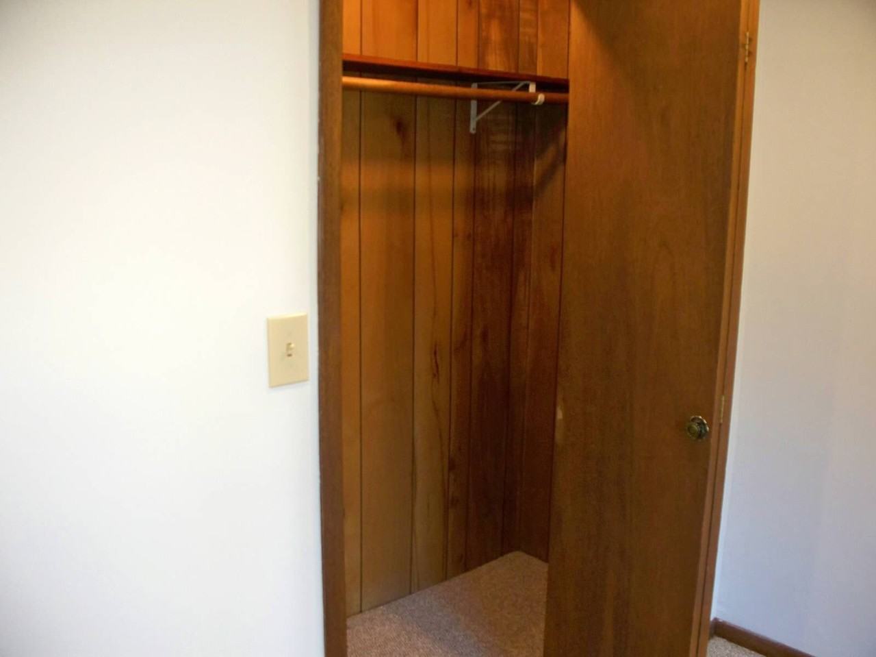 719 Hague Ave #X - Photo 6 of 9
