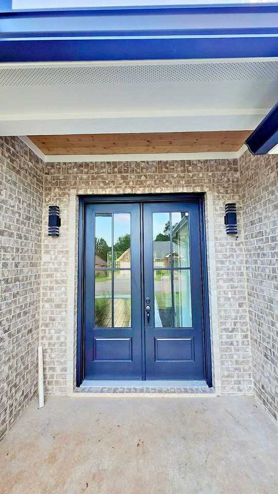 805 Woodridge Cir #NA - Photo 2 of 19