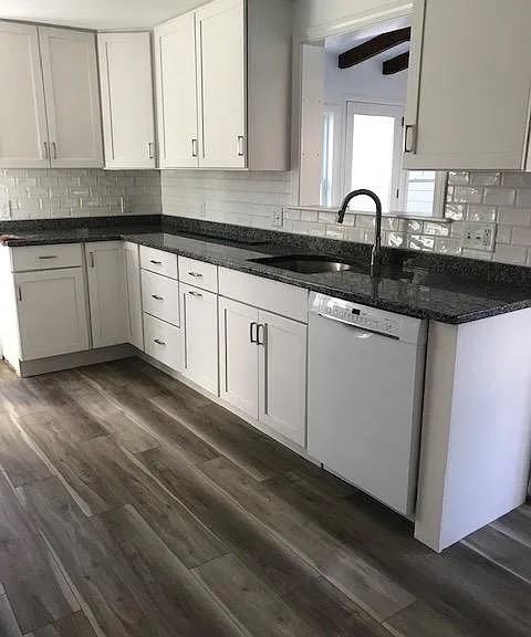 329 Summer St #1 - Photo 2 of 10