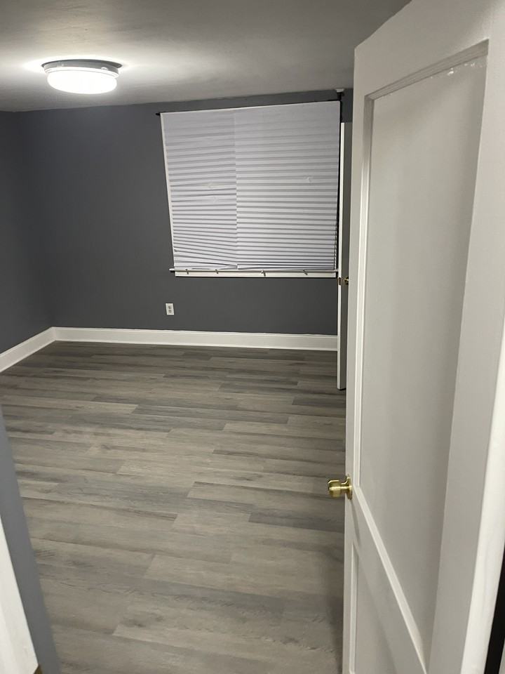 306 Tribet Pl #NA - Photo 7 of 8