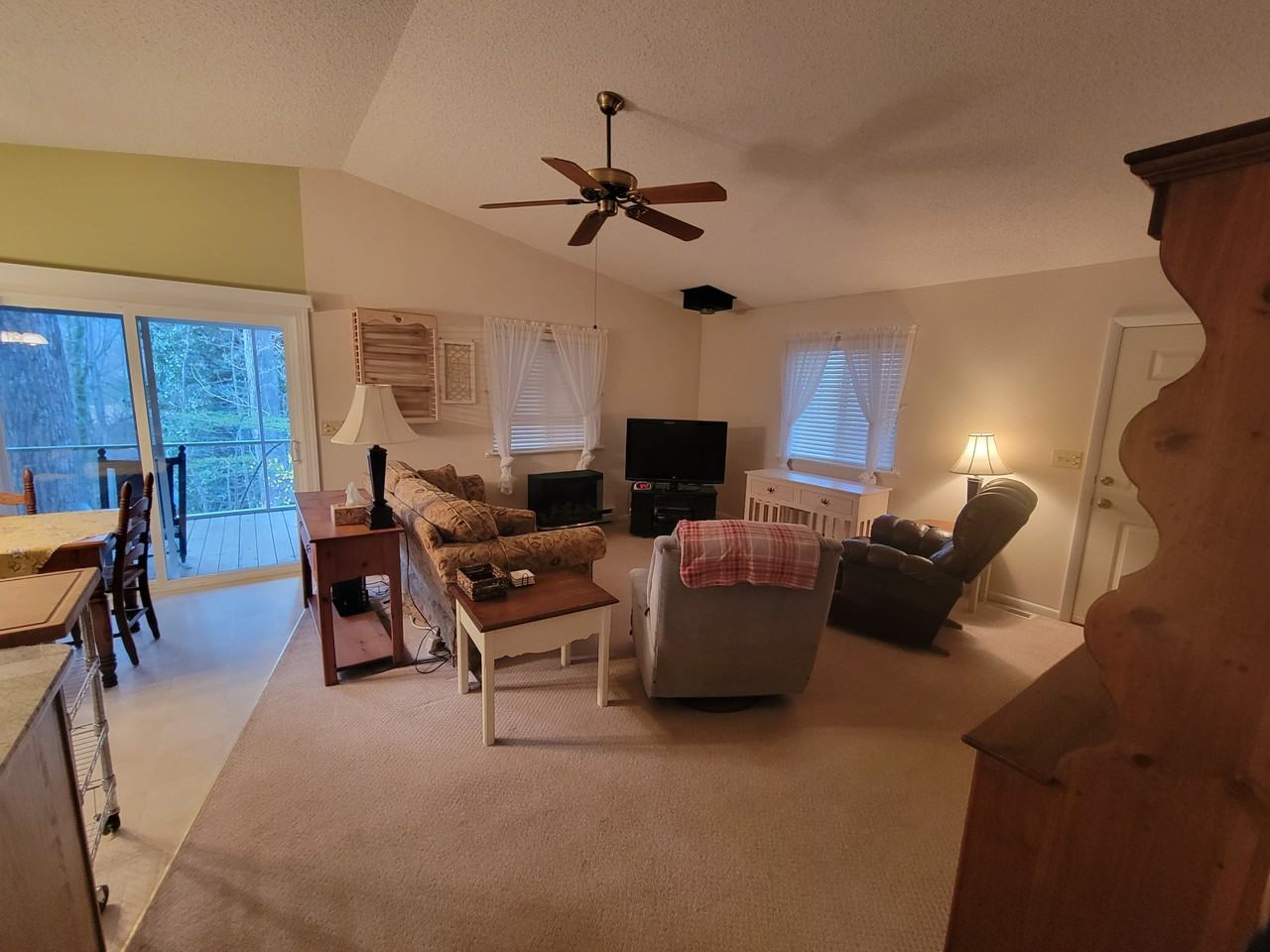 263 Hemlock Loop #NA - Photo 6 of 20