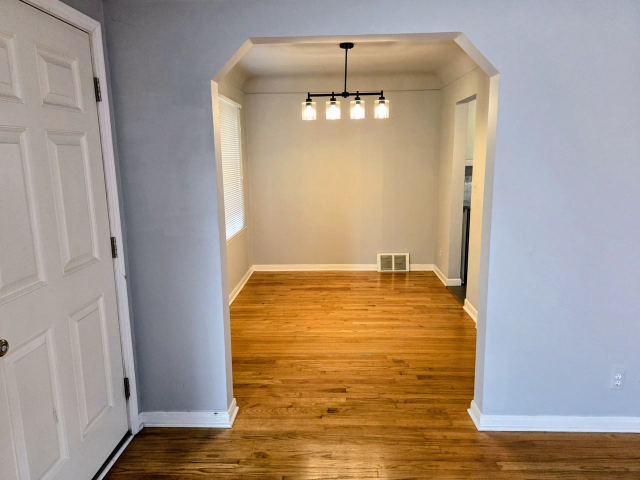 2215 E Lincoln Ave #NA - Photo 6 of 21