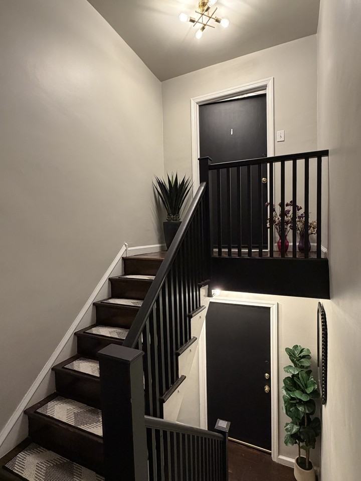 8007 Mansfield Ave #2 - Photo 4 of 9