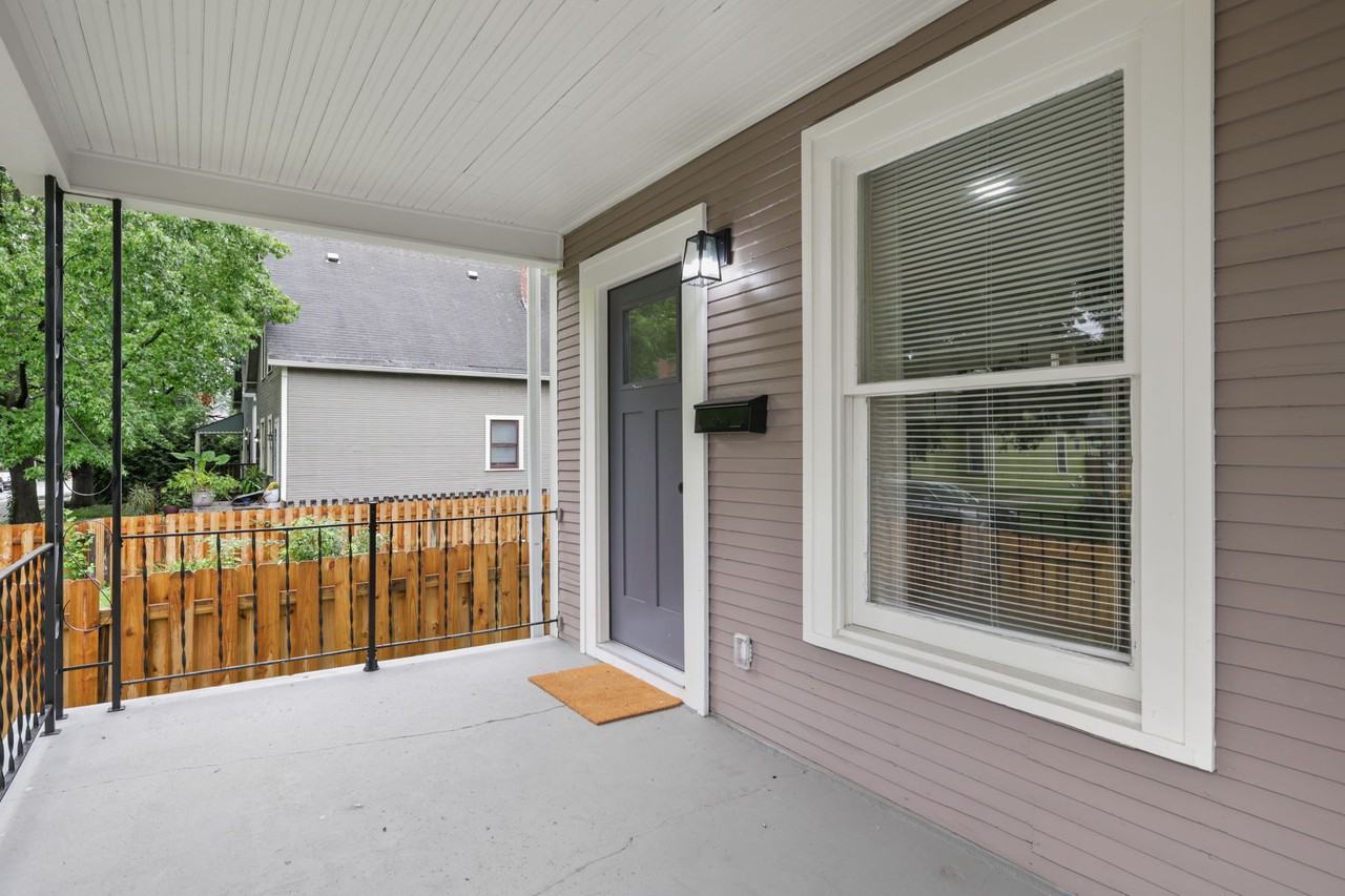 1306 Polk St #1306 - Photo 3 of 28