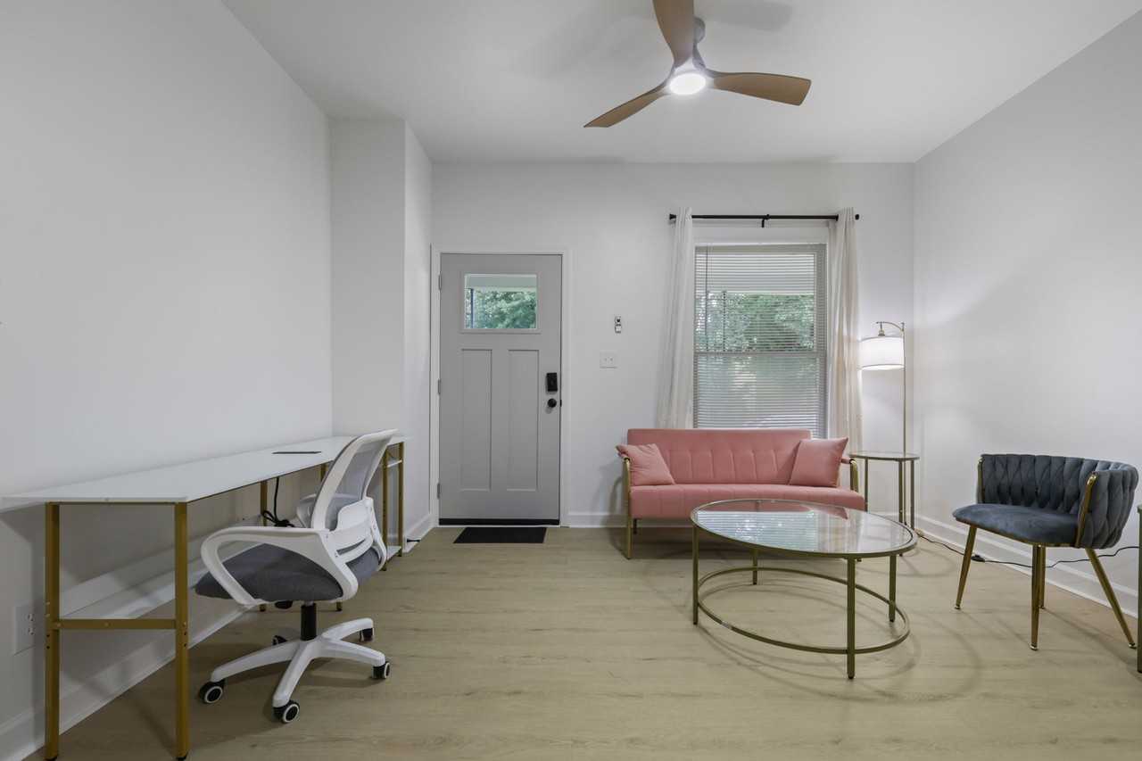 1306 Polk St #1306 - Photo 6 of 28