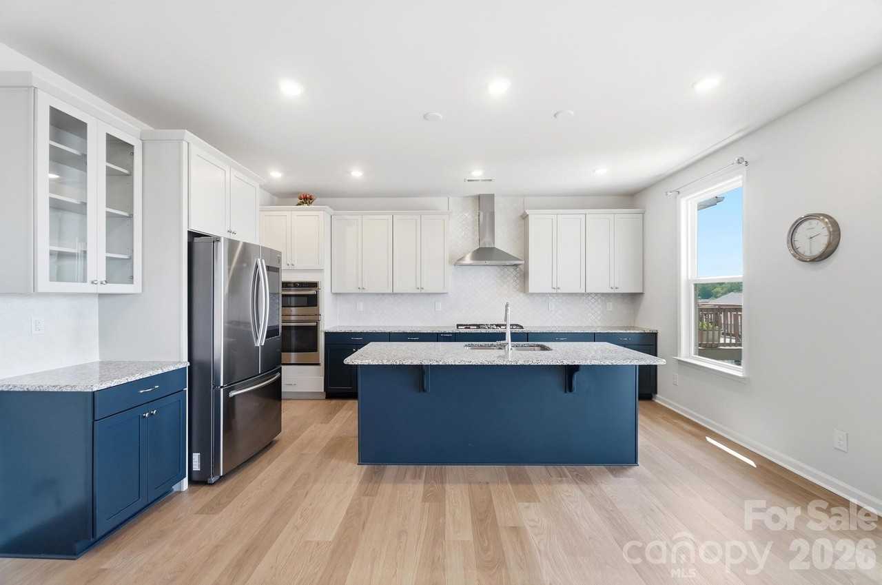 118 Winterberry St #NA - Photo 3 of 19