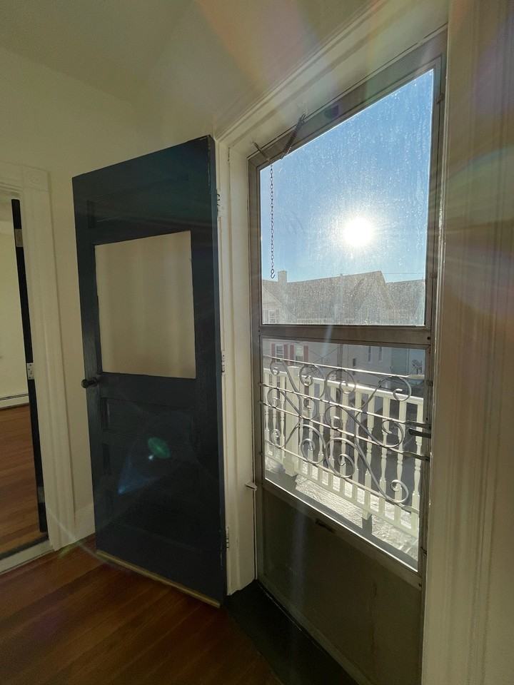 7 Tell St #3rdFL - Photo 5 of 14