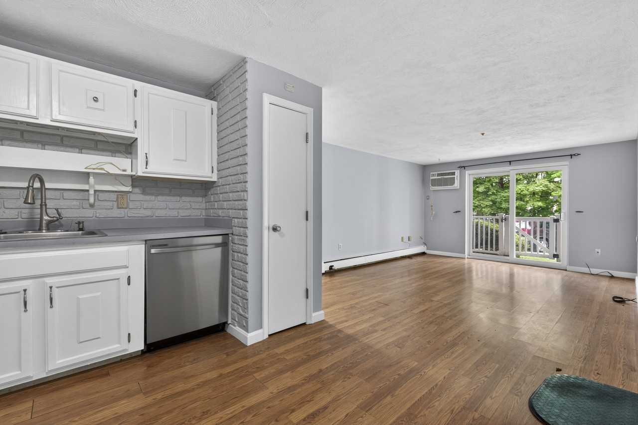 7 Karen Cir #2 - Photo 2 of 11