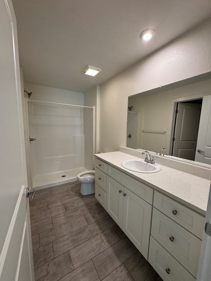 651 Chamber St Nw #NA - Photo 4 of 7