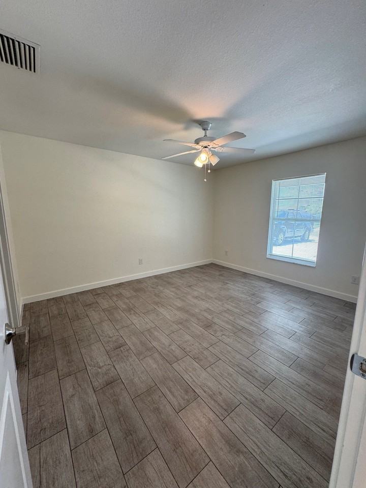 651 Chamber St Nw #NA - Photo 5 of 7