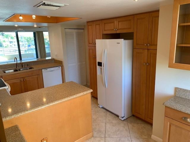 6240 Kipps Colony Ct #202 - Photo 7 of 23