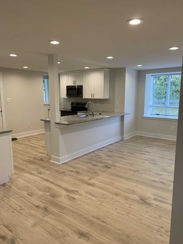 601 Bridge St #A - Photo 6 of 19