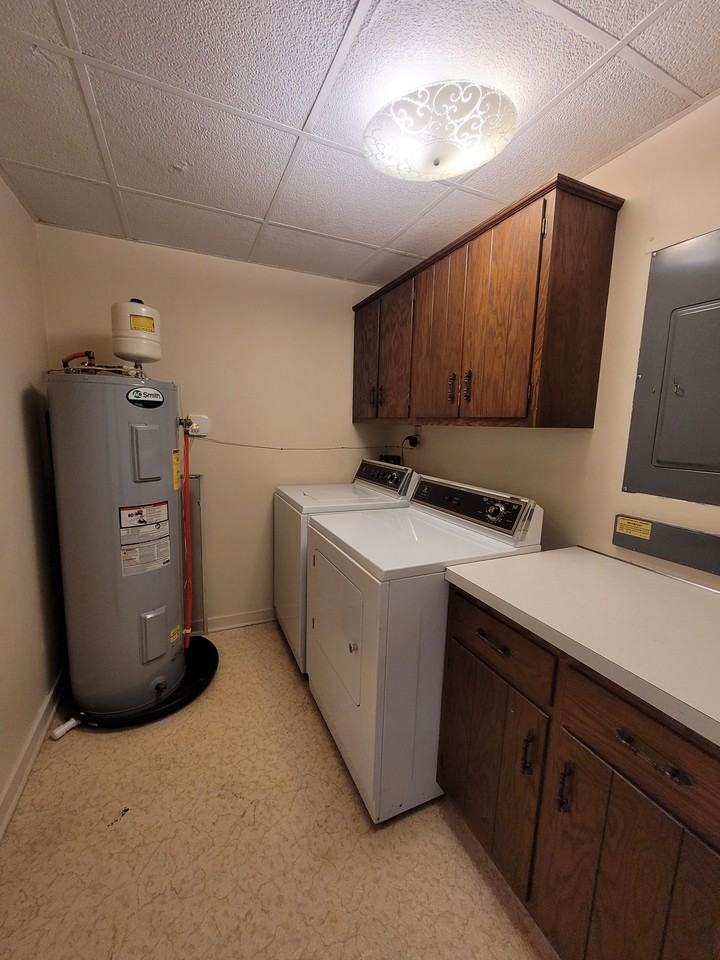 219 York Street #2F1 - Photo 4 of 10