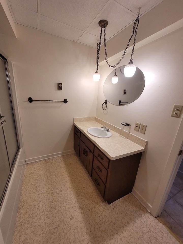 219 York Street #2F1 - Photo 6 of 10