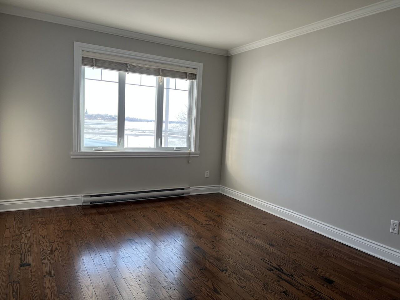 9150 Rue Des Roselières - Photo 5 of 15